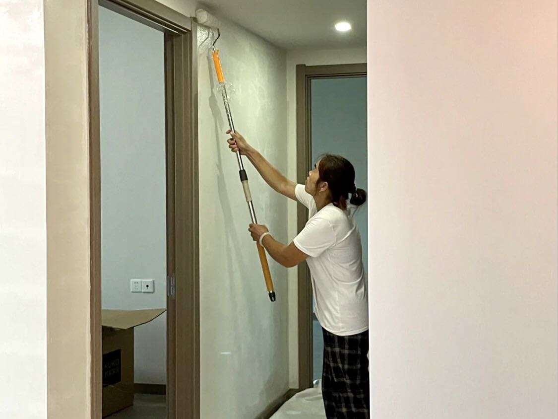 劣質(zhì)壁紙、膠水